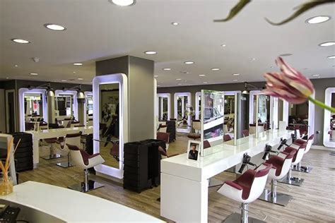 Learning Curve Group Hair & Beauty Academy Chiswick